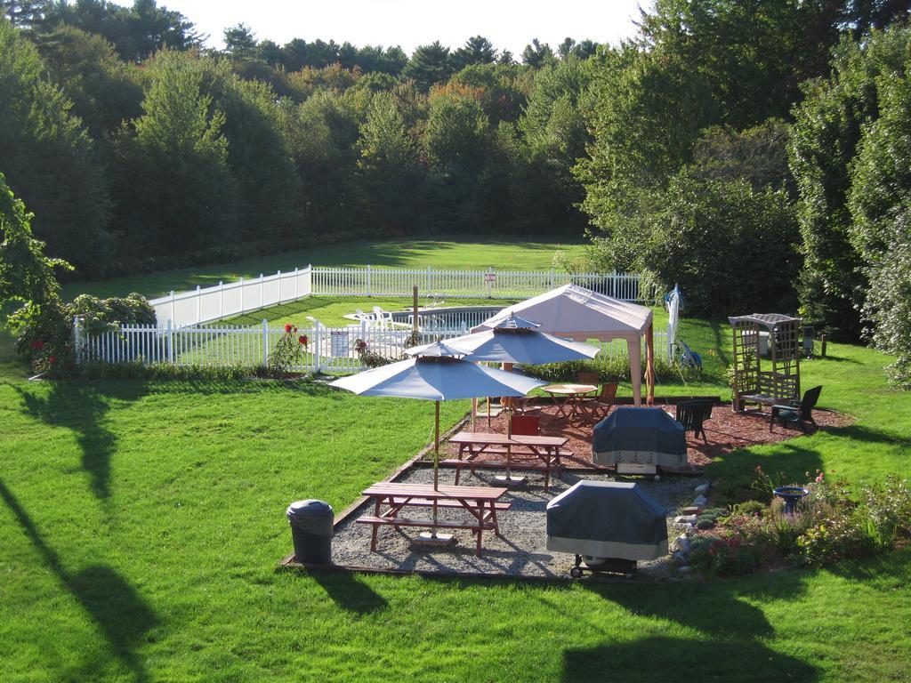 Coast Village Inn And Cottages 웰즈 외부 사진